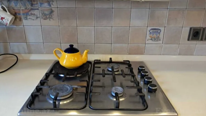 Satılır 2 otaqlı Mənzil Köhnə tikili 75 m² İçərişəhər m. - şəkil 8