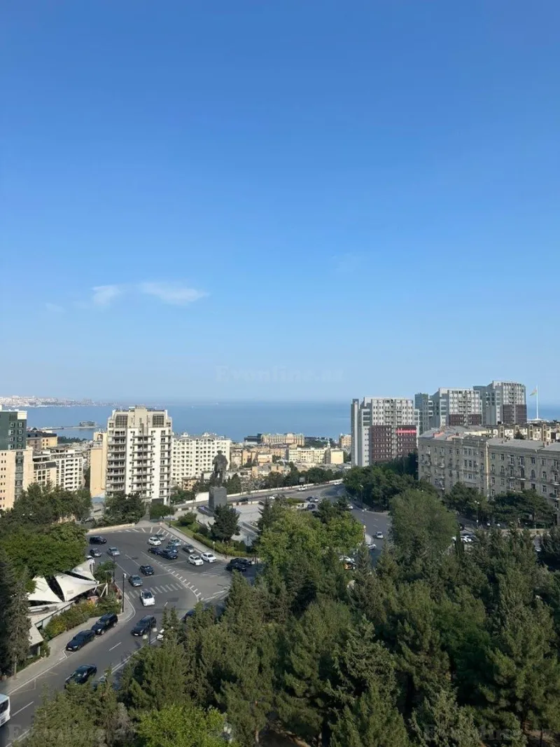 Kirayə verilir 3 otaqlı Mənzil Yeni tikili 115 m² İçərişəhər m. - şəkil 10