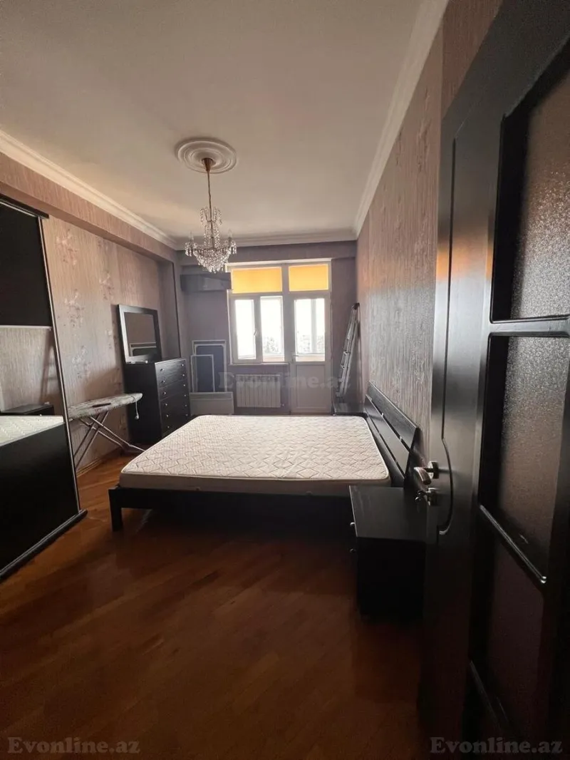 Satılır 2 otaqlı Mənzil Yeni tikili 70 m² Memar Əcəmi m. - şəkil 5