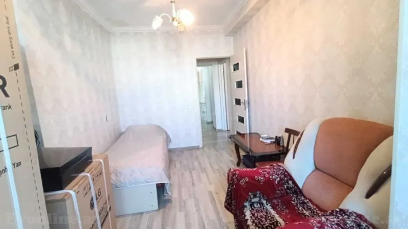 Satılır 4 otaqlı Mənzil Köhnə tikili 90 m² Sabunçu r. - şəkil 5