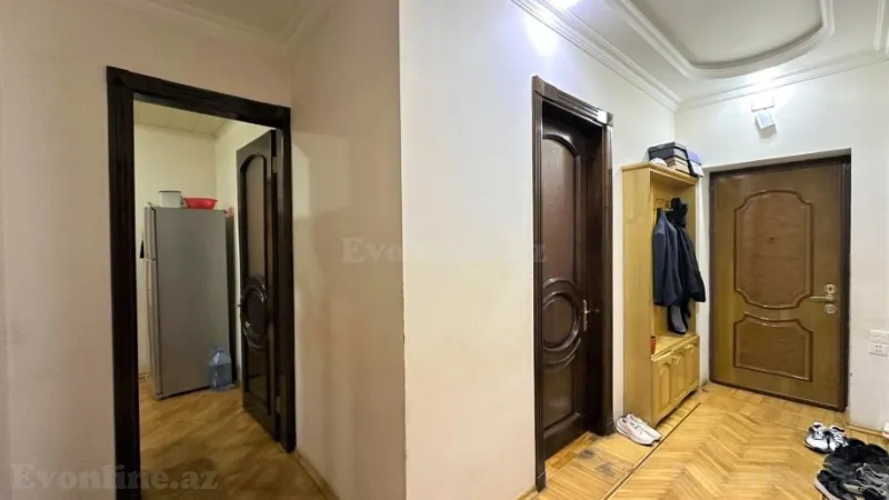 Satılır 4 otaqlı Mənzil Köhnə tikili 110 m² Nərimanov r. - şəkil 8