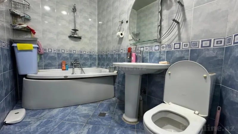 Satılır 4 otaqlı Mənzil Köhnə tikili 110 m² Nərimanov r. - şəkil 12