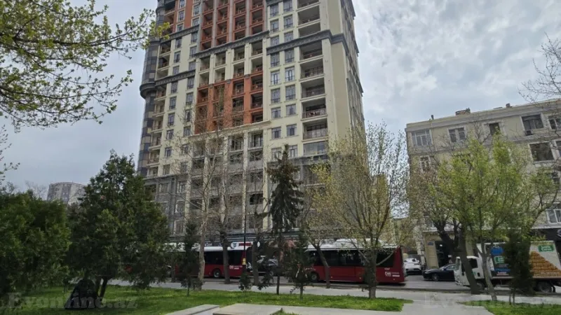 Satılır 2 otaqlı Mənzil Yeni tikili 80 m² Nərimanov r. - şəkil 2