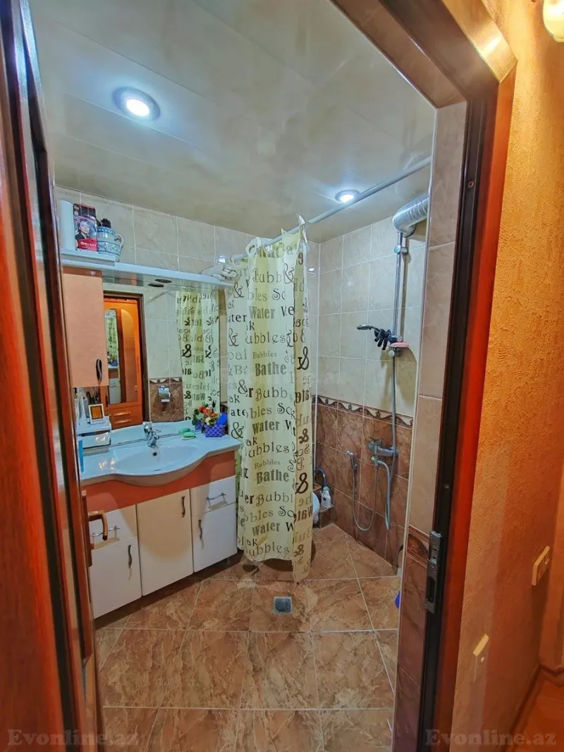 Satılır 2 otaqlı Mənzil Köhnə tikili 61 m² Yasamal - şəkil 9