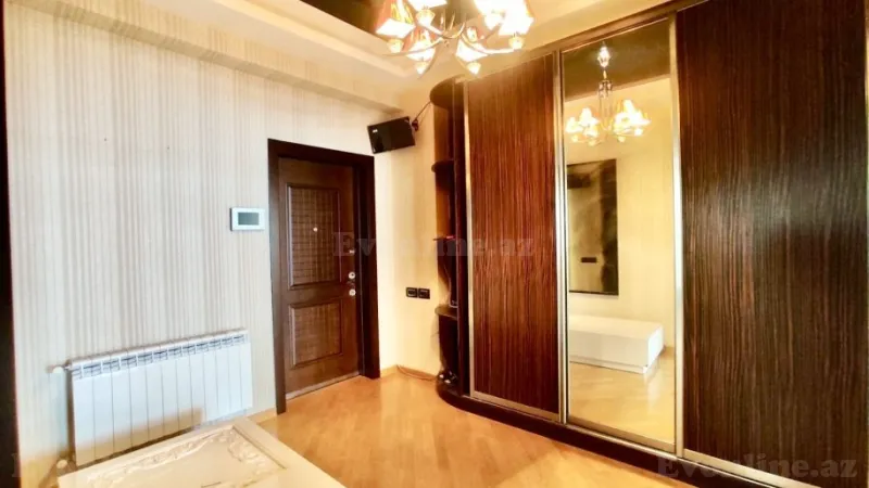 Satılır 3 otaqlı Mənzil Yeni tikili 135 m² Qara Qarayev m. - şəkil 9