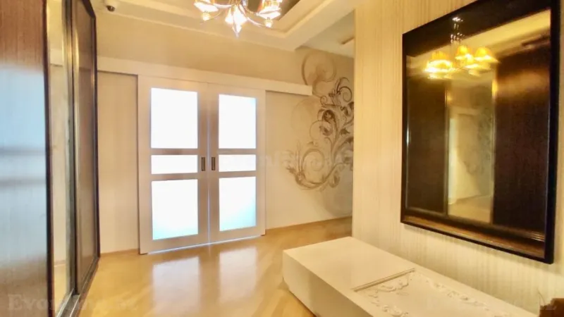 Satılır 3 otaqlı Mənzil Yeni tikili 135 m² Qara Qarayev m. - şəkil 21