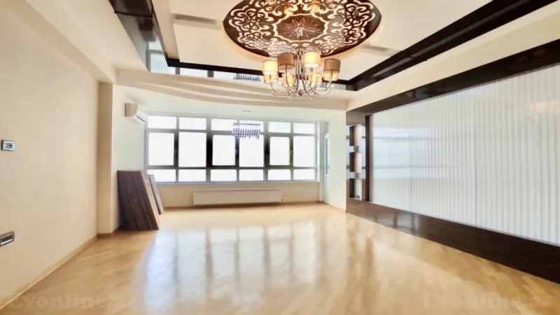 Satılır 3 otaqlı Mənzil Yeni tikili 135 m² Qara Qarayev m. - şəkil 24