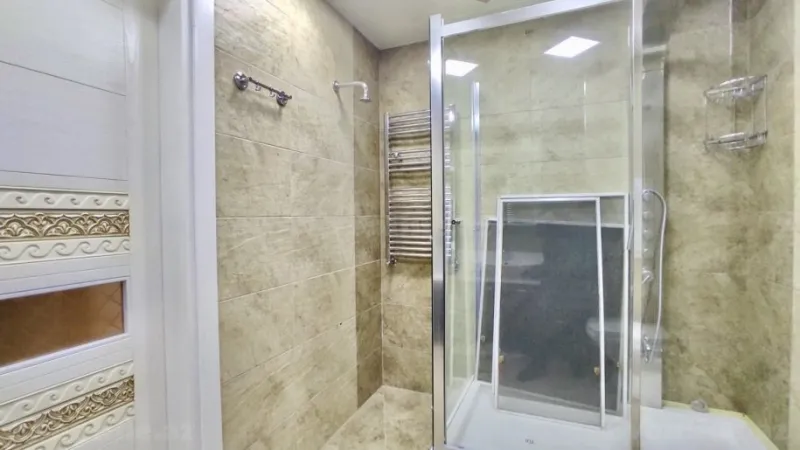 Satılır 3 otaqlı Mənzil Yeni tikili 135 m² Qara Qarayev m. - şəkil 26