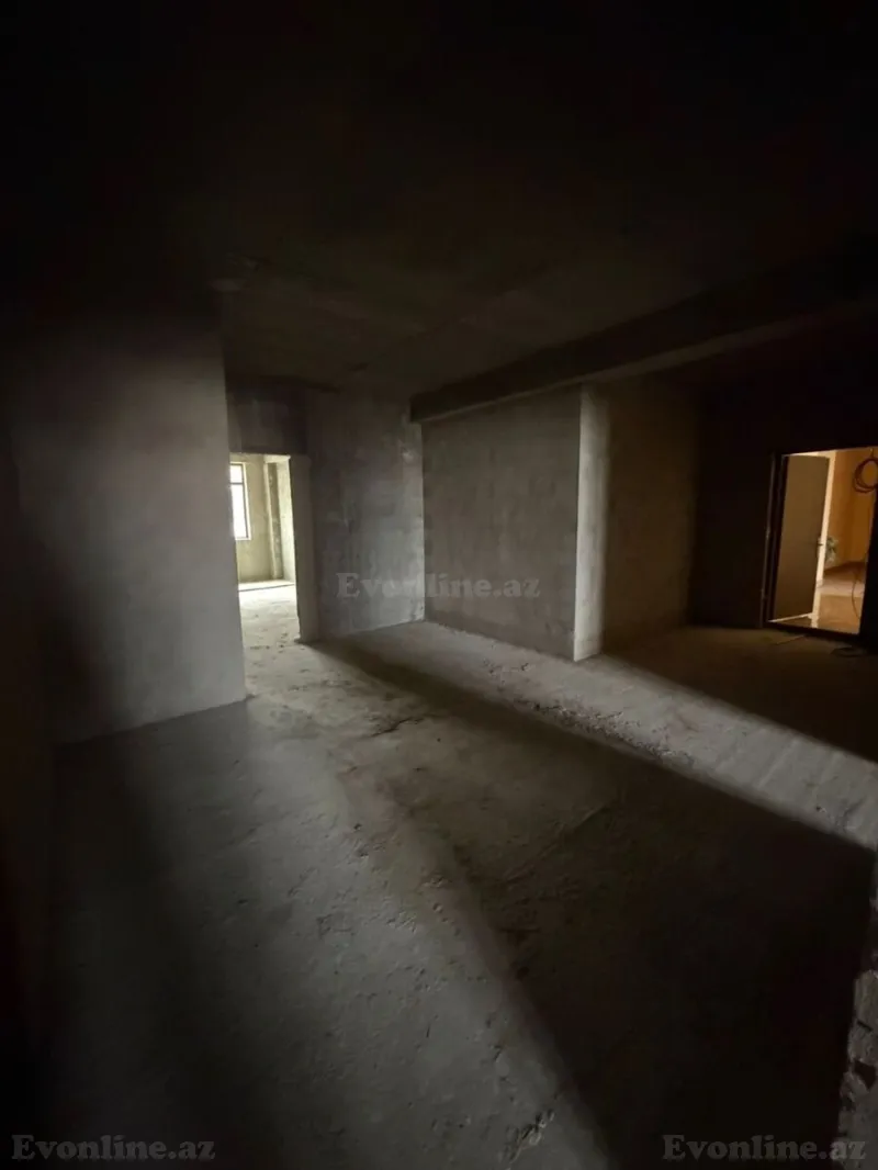 Satılır 3 otaqlı Mənzil Yeni tikili 127 m² Qara Qarayev m. - şəkil 4