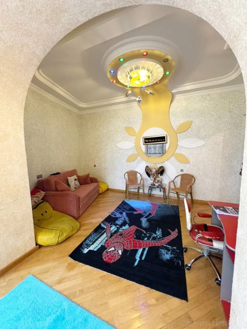 Satılır 4 otaqlı Mənzil Yeni tikili 175 m² Elmlər Akademiyası m. - şəkil 11