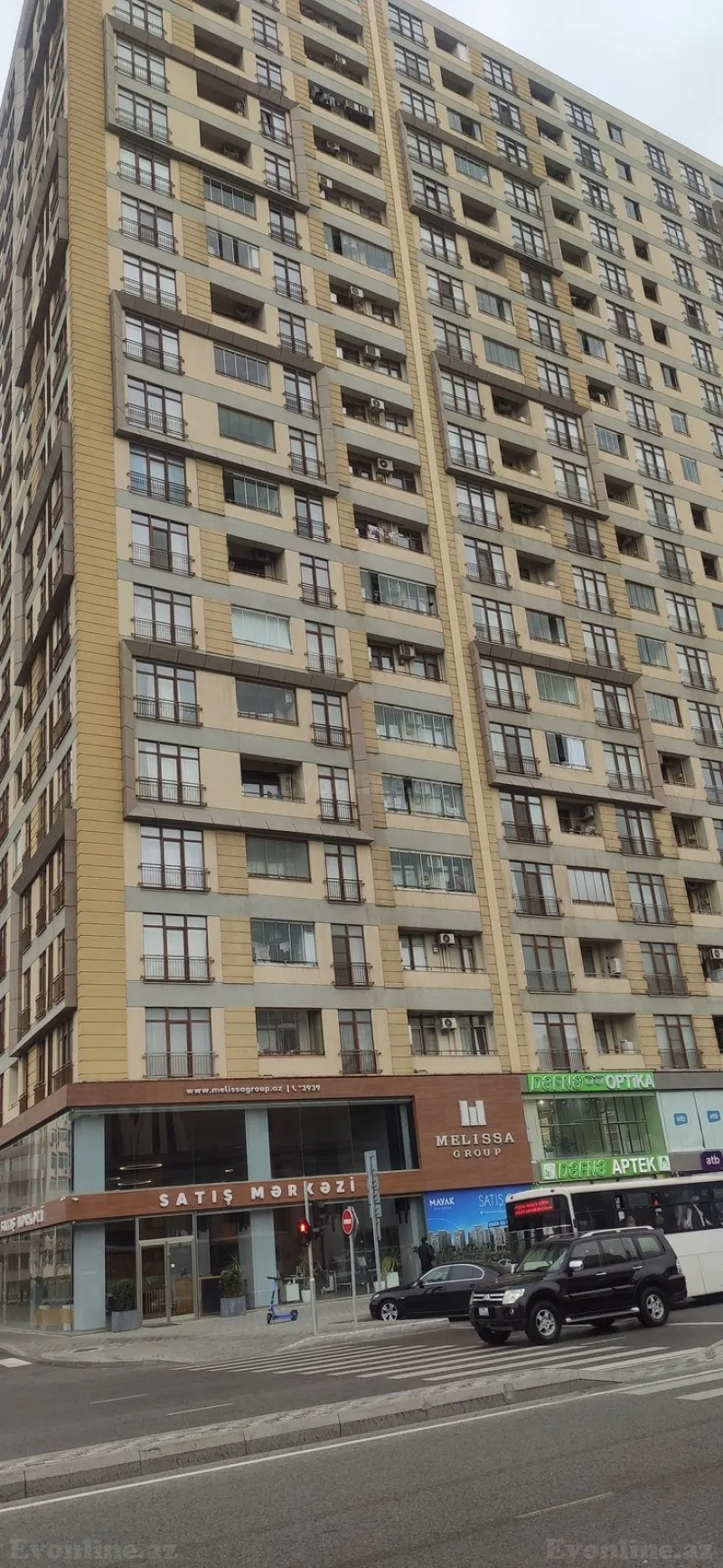 Satılır 2 otaqlı Mənzil Yeni tikili 70 m² Yasamal - şəkil 2