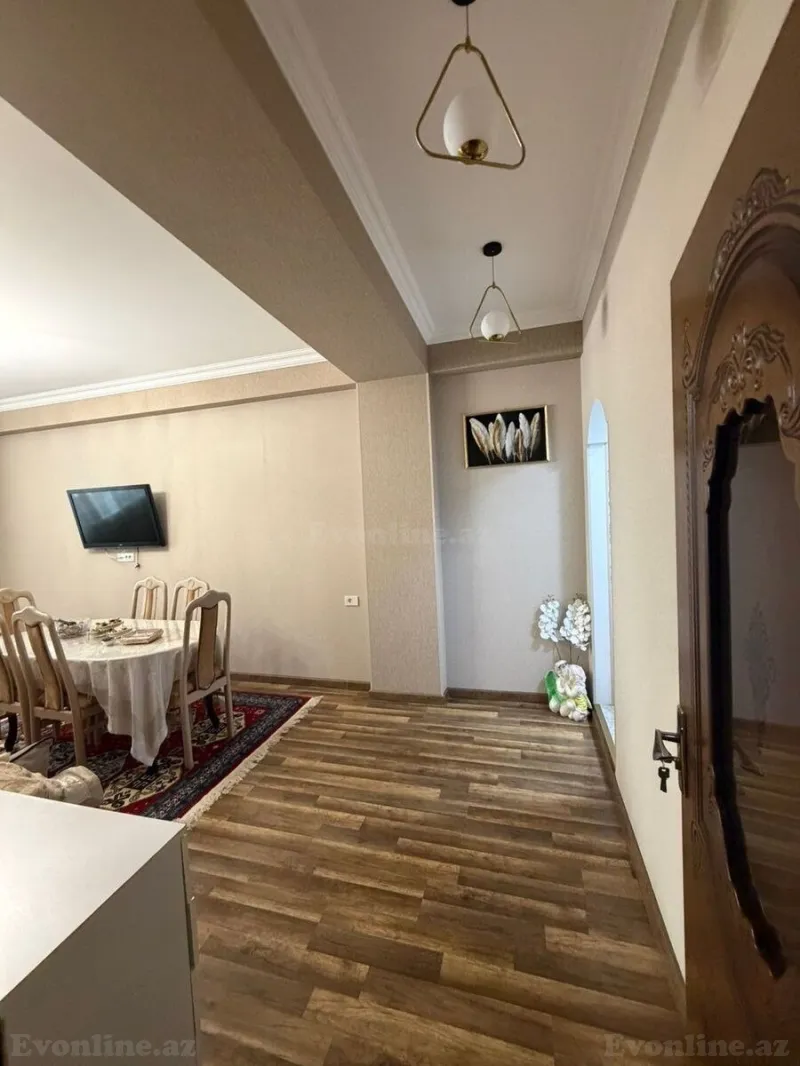 Satılır 4 otaqlı Mənzil Yeni tikili 155 m² 3-cü mikrorayon - şəkil 2