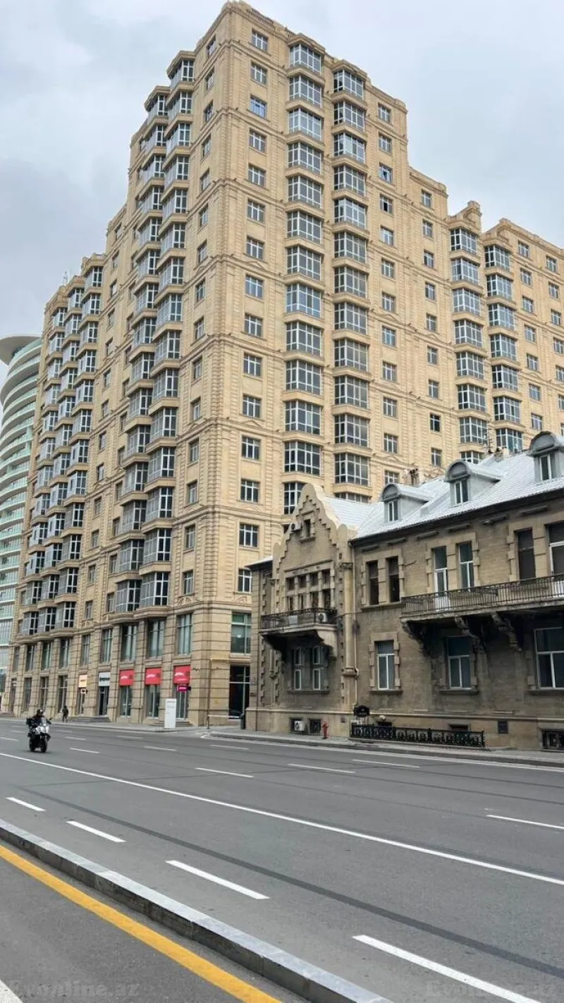 Kirayə verilir 3 otaqlı Mənzil Yeni tikili 153 m² 28 May m. - şəkil 2