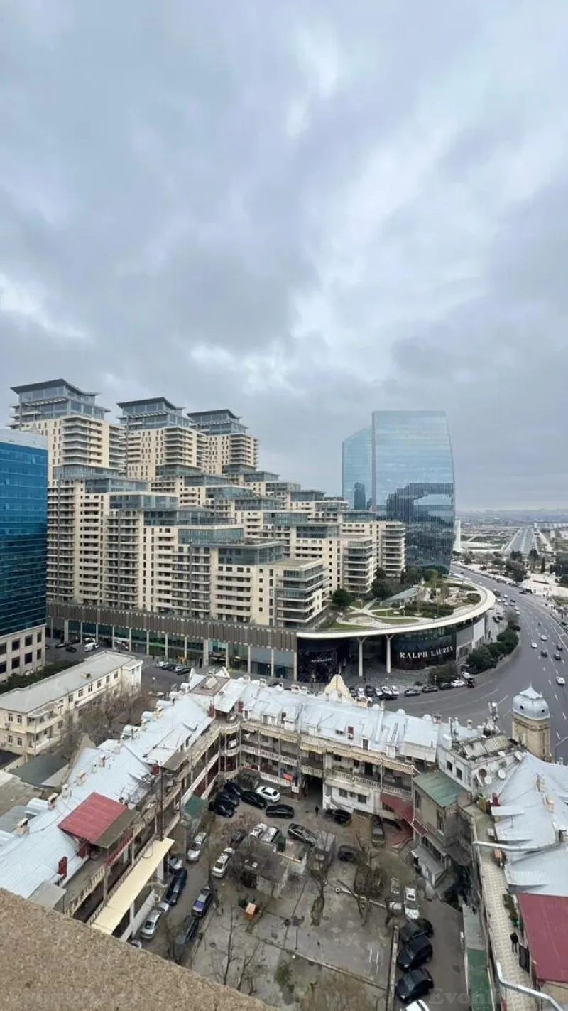 Kirayə verilir 3 otaqlı Mənzil Yeni tikili 153 m² 28 May m. - şəkil 4