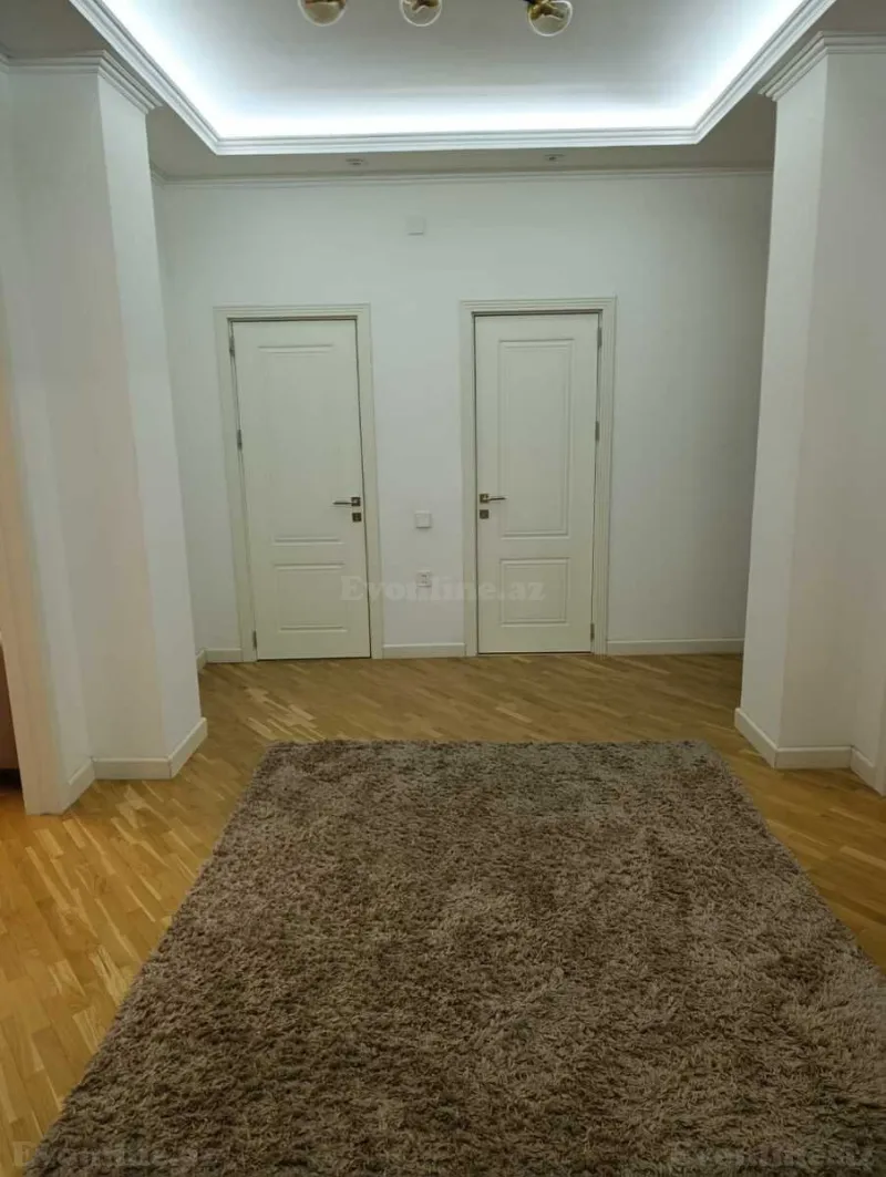 Satılır 2 otaqlı Mənzil Yeni tikili 110 m² İnşaatçılar m. - şəkil 4