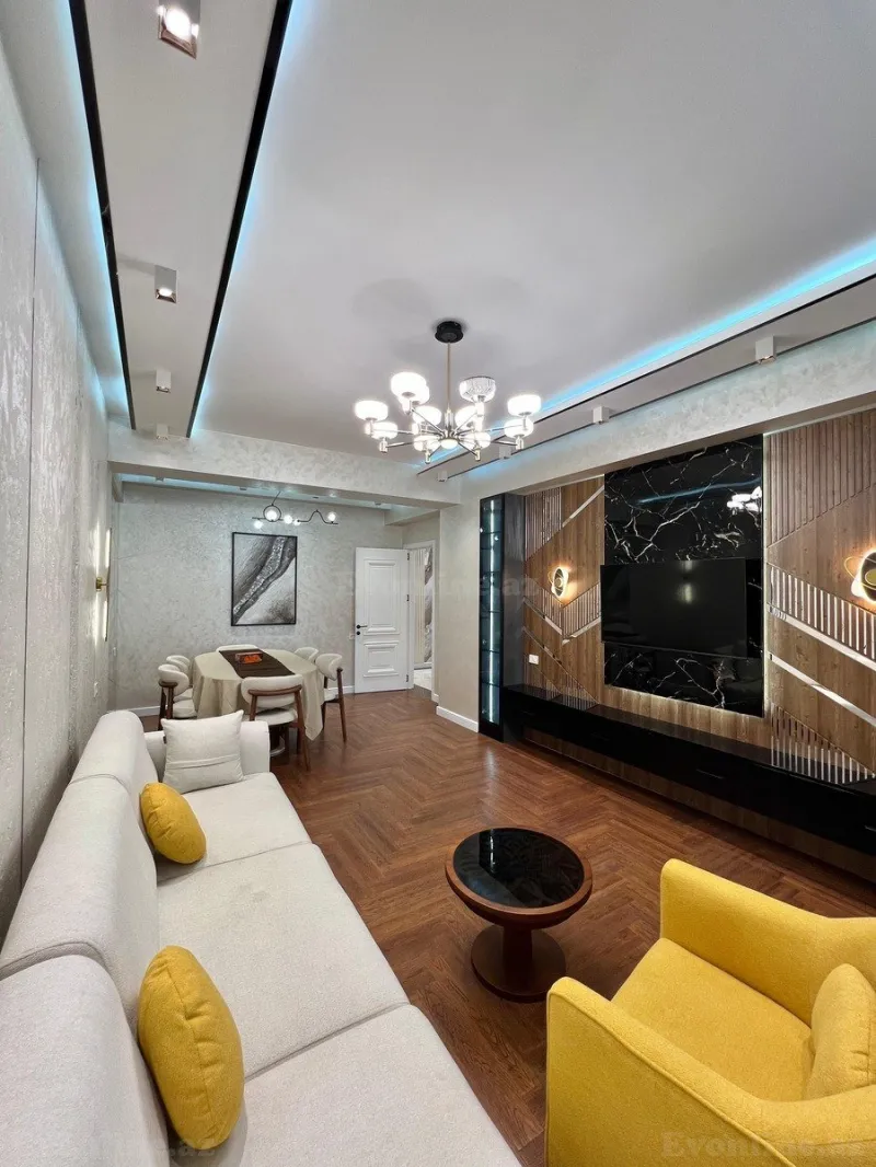 Satılır 3 otaqlı Mənzil Yeni tikili 137 m² 28 May m. - şəkil 4