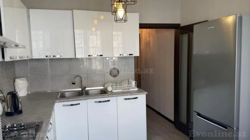 Kirayə verilir 2 otaqlı Mənzil Köhnə tikili 61 m² 6-cı mikrorayon - şəkil 5