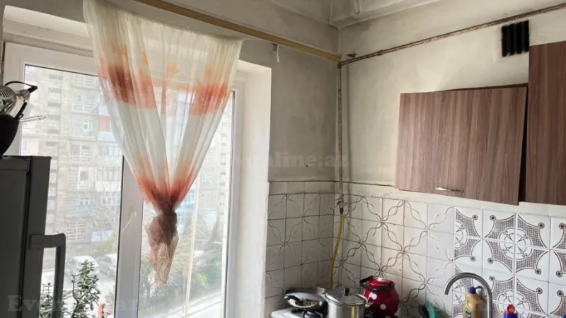 Satılır 2 otaqlı Mənzil Köhnə tikili 55 m² 8-ci kilometr - şəkil 3