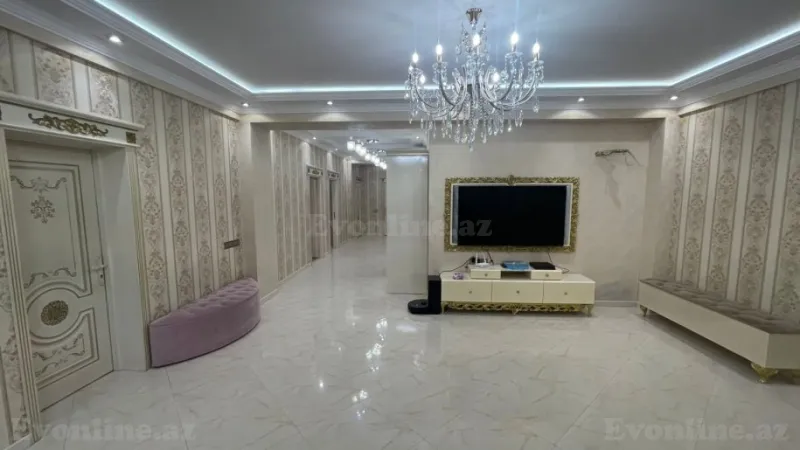 5 otaqlı Mənzil 213 m² Saray Satılır