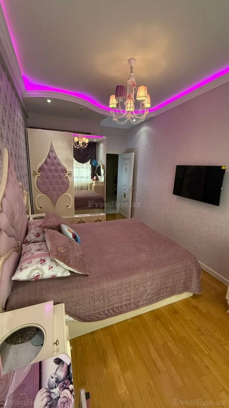 Satılır 5 otaqlı Mənzil Yeni tikili 213 m² Saray - şəkil 6