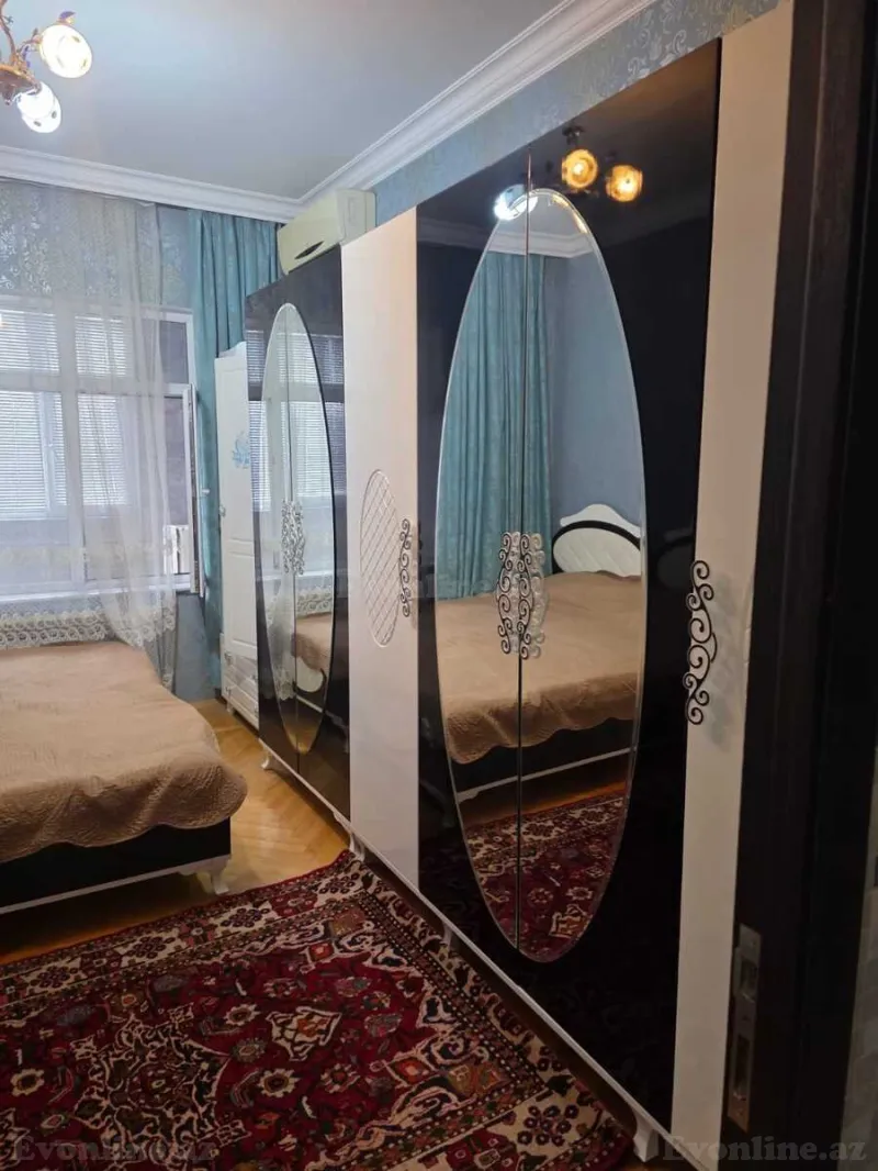 Satılır 4 otaqlı Mənzil Köhnə tikili 135 m² 6-cı mikrorayon - şəkil 16