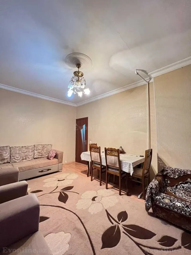 Satılır 2 otaqlı Mənzil Köhnə tikili 60 m² Suraxanı r. - şəkil 4