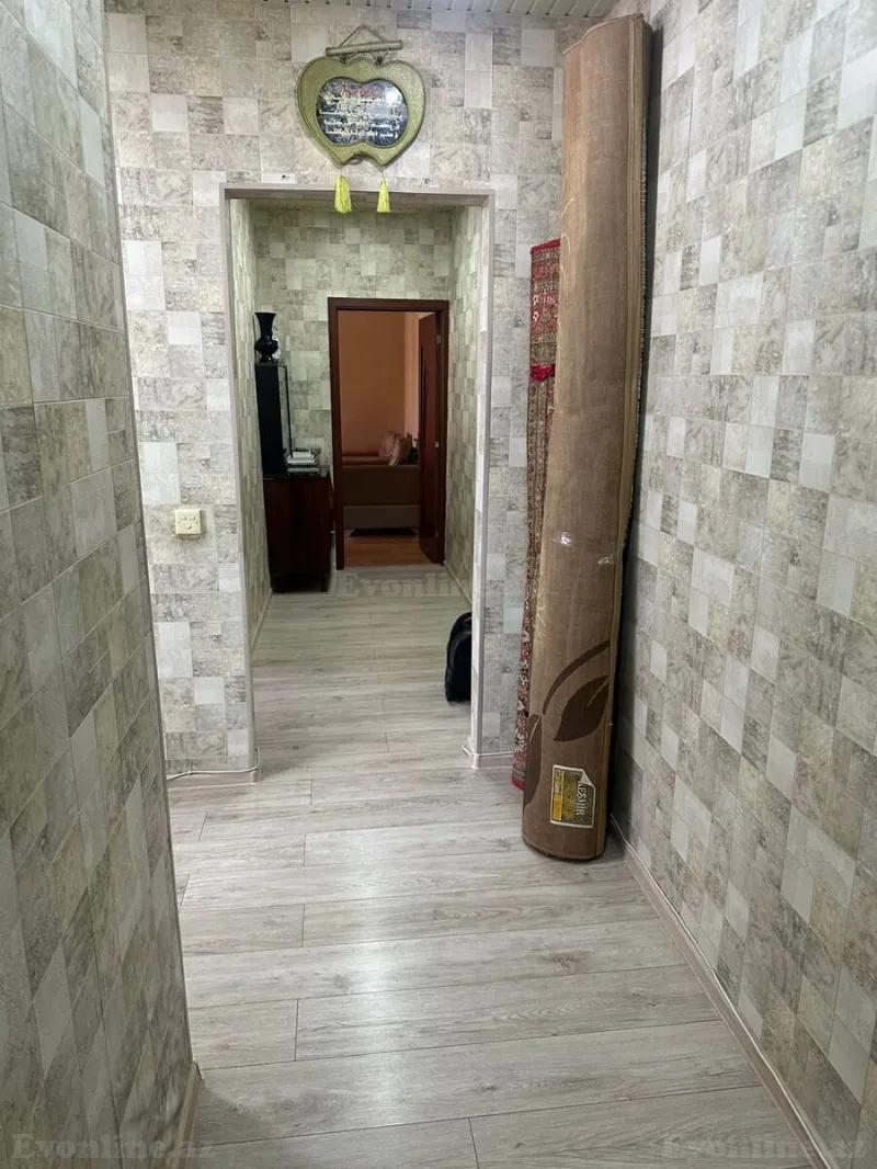 Satılır 2 otaqlı Mənzil Köhnə tikili 60 m² Suraxanı r. - şəkil 12