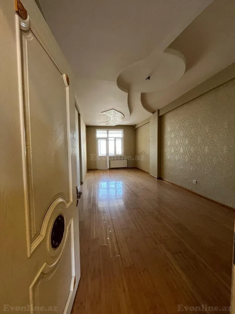 Satılır 3 otaqlı Mənzil Yeni tikili 130 m² 8 Noyabr m. - şəkil 13