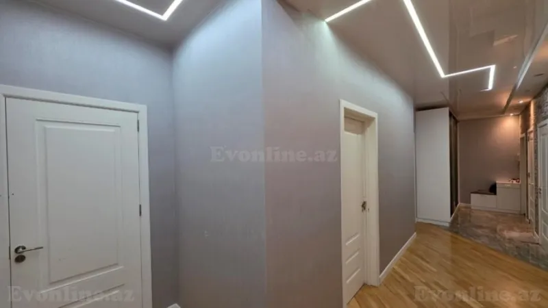 Satılır 3 otaqlı Mənzil Yeni tikili 134 m² İnşaatçılar m. - şəkil 12