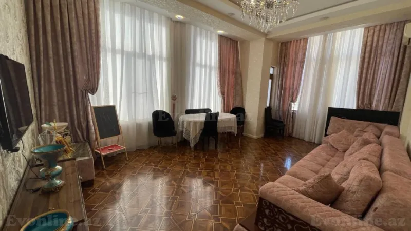 Satılır 2 otaqlı Mənzil Yeni tikili 80 m² Elmlər Akademiyası m. - şəkil 2