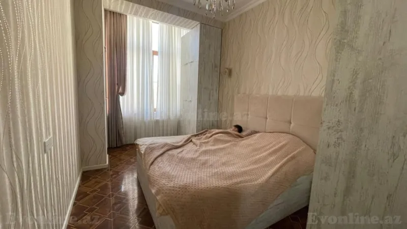 Satılır 2 otaqlı Mənzil Yeni tikili 80 m² Elmlər Akademiyası m. - şəkil 3