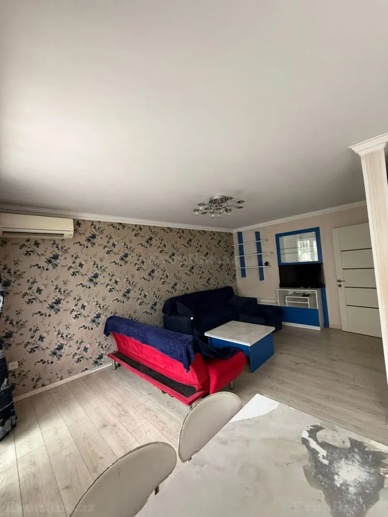 Kirayə verilir 3 otaqlı Mənzil Köhnə tikili 65 m² Nəsimi r.