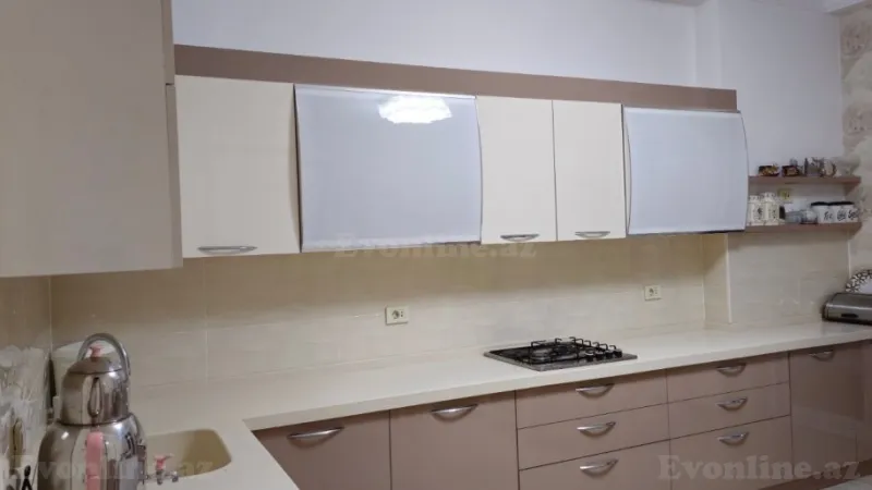 Satılır 3 otaqlı Mənzil Yeni tikili 135 m² 8-ci mikrorayon - şəkil 2