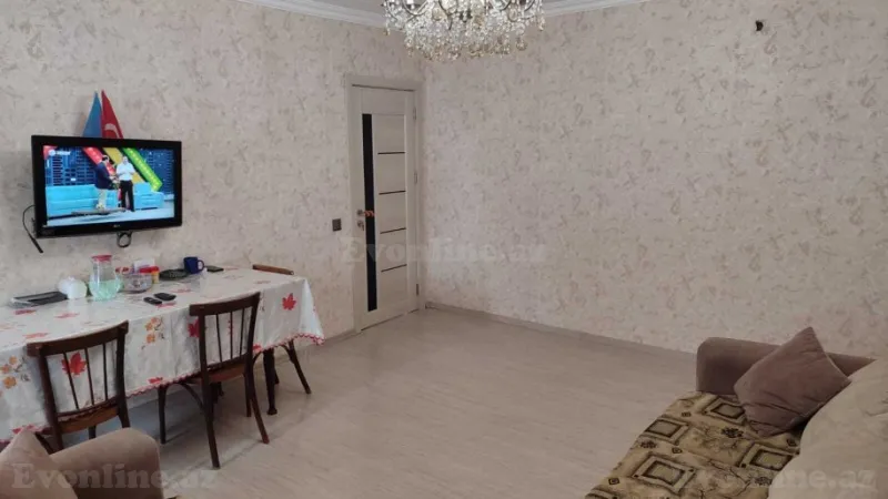 Satılır 4 otaqlı Mənzil Köhnə tikili 105 m² Neftçilər m. - şəkil 7