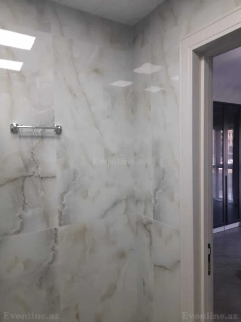 Kirayə verilir 3 otaqlı Mənzil Yeni tikili 126 m² Xətai m. - şəkil 25