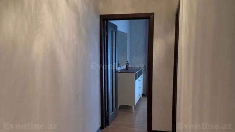 Kirayə verilir 2 otaqlı Mənzil Köhnə tikili 65 m² Nəsimi m. - şəkil 13