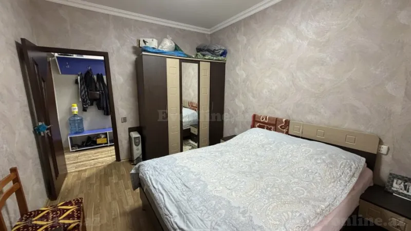 Satılır 2 otaqlı Mənzil Köhnə tikili 65 m² Yeni Yasamal - şəkil 5