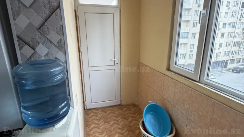 Satılır 2 otaqlı Mənzil Köhnə tikili 65 m² Yeni Yasamal - şəkil 8