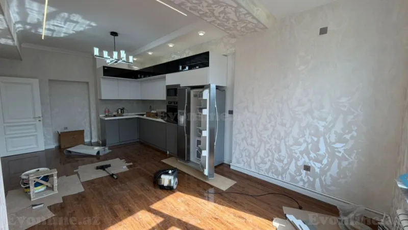 Satılır 3 otaqlı Mənzil Yeni tikili 100 m² 28 May m. - şəkil 2