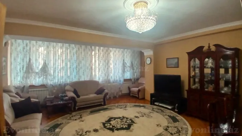 Satılır 3 otaqlı Mənzil Köhnə tikili 90 m² 28 May m.