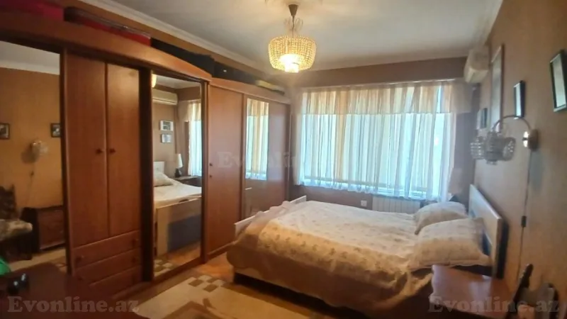 Satılır 3 otaqlı Mənzil Köhnə tikili 90 m² 28 May m. - şəkil 3