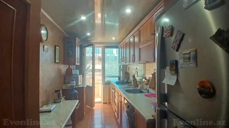 Satılır 3 otaqlı Mənzil Köhnə tikili 90 m² 28 May m. - şəkil 9