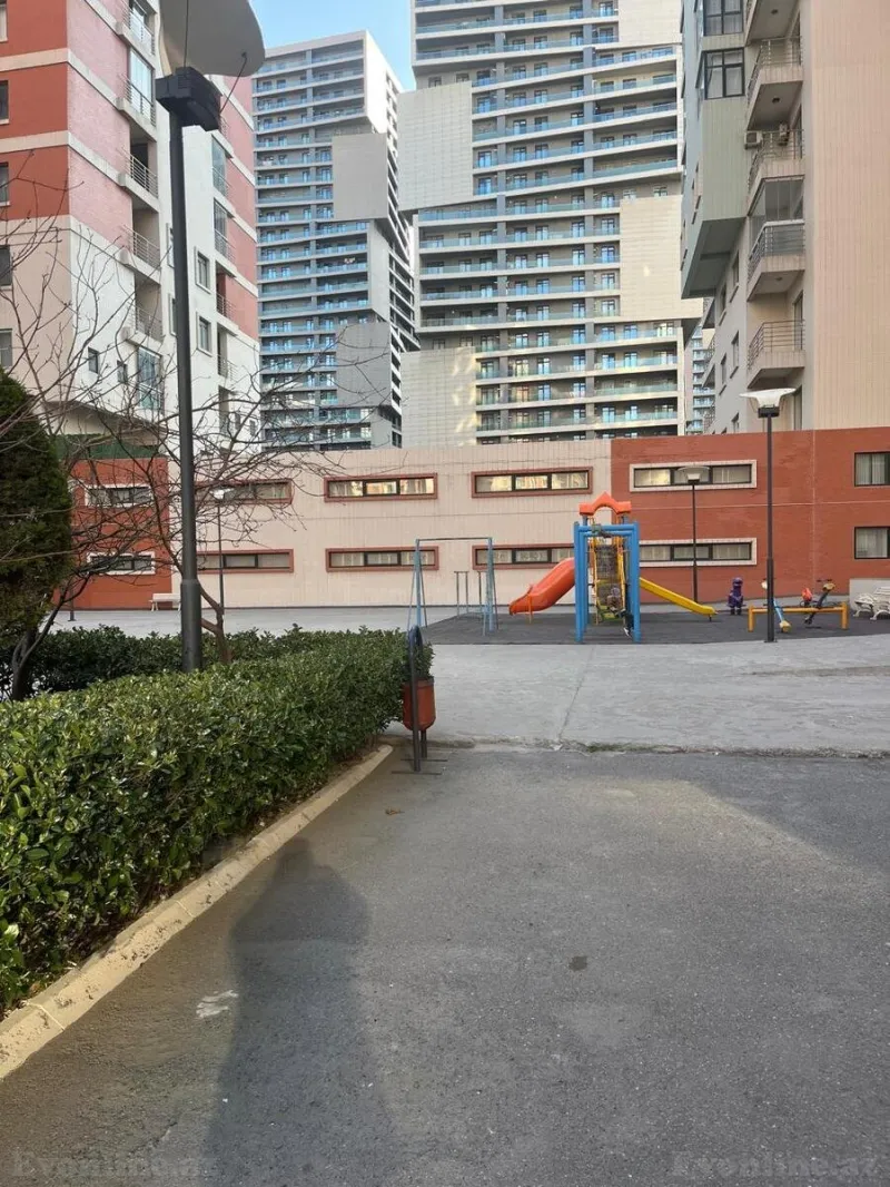 Kirayə verilir 3 otaqlı Mənzil Yeni tikili 145 m² 8 Noyabr m. - şəkil 17