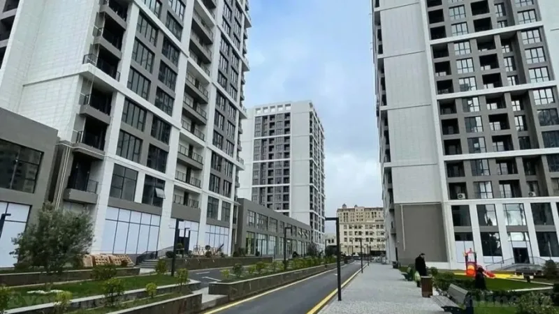 Satılır 2 otaqlı Mənzil Yeni tikili 80 m² Koroğlu m. - şəkil 2