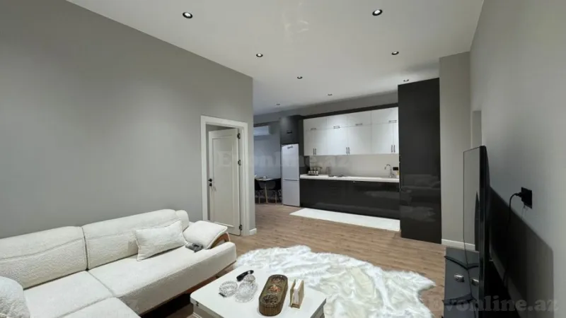 Satılır 2 otaqlı Mənzil Yeni tikili 80 m² Koroğlu m. - şəkil 9