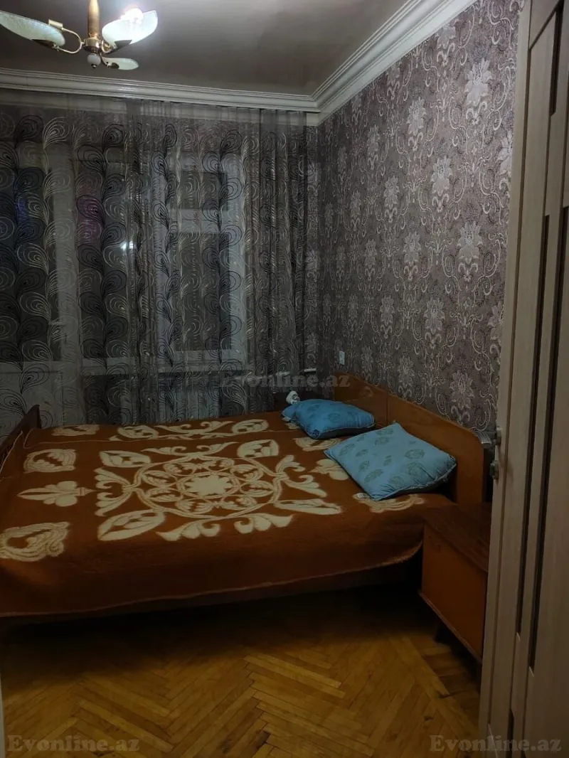 Satılır 2 otaqlı Mənzil Köhnə tikili 65 m² İçərişəhər m. - şəkil 2