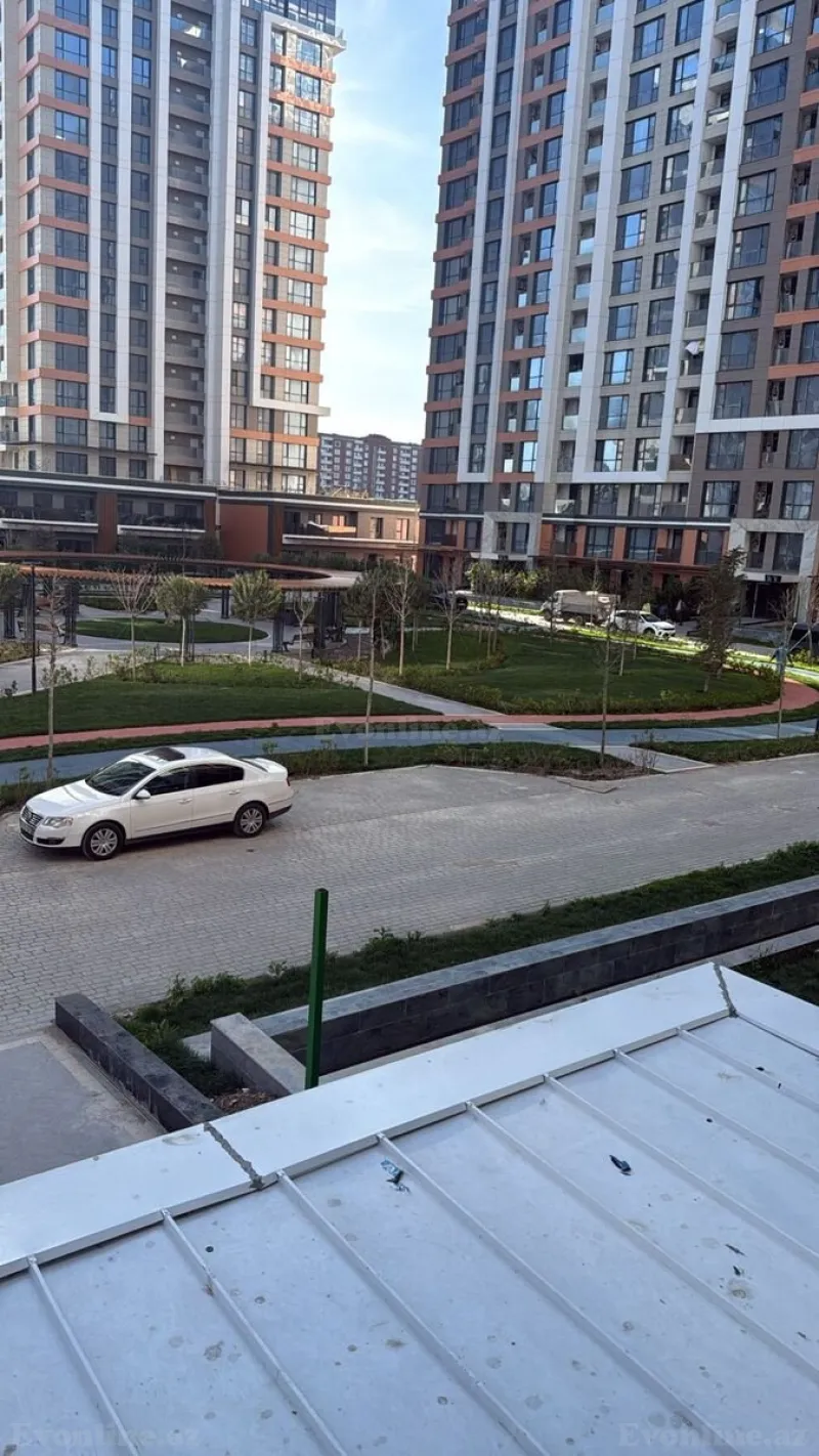 Kirayə verilir 2 otaqlı Mənzil Yeni tikili 75 m² Bakmil m. - şəkil 9