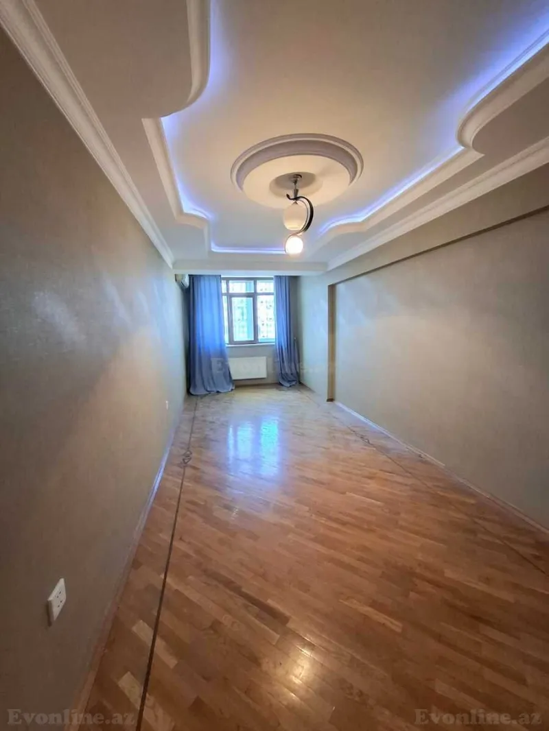 Satılır 2 otaqlı Mənzil Köhnə tikili 75 m² Xətai m. - şəkil 5