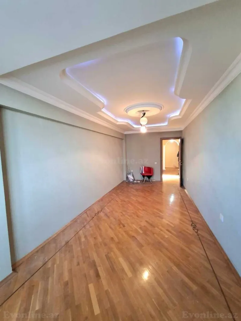 Satılır 2 otaqlı Mənzil Köhnə tikili 75 m² Xətai m. - şəkil 6