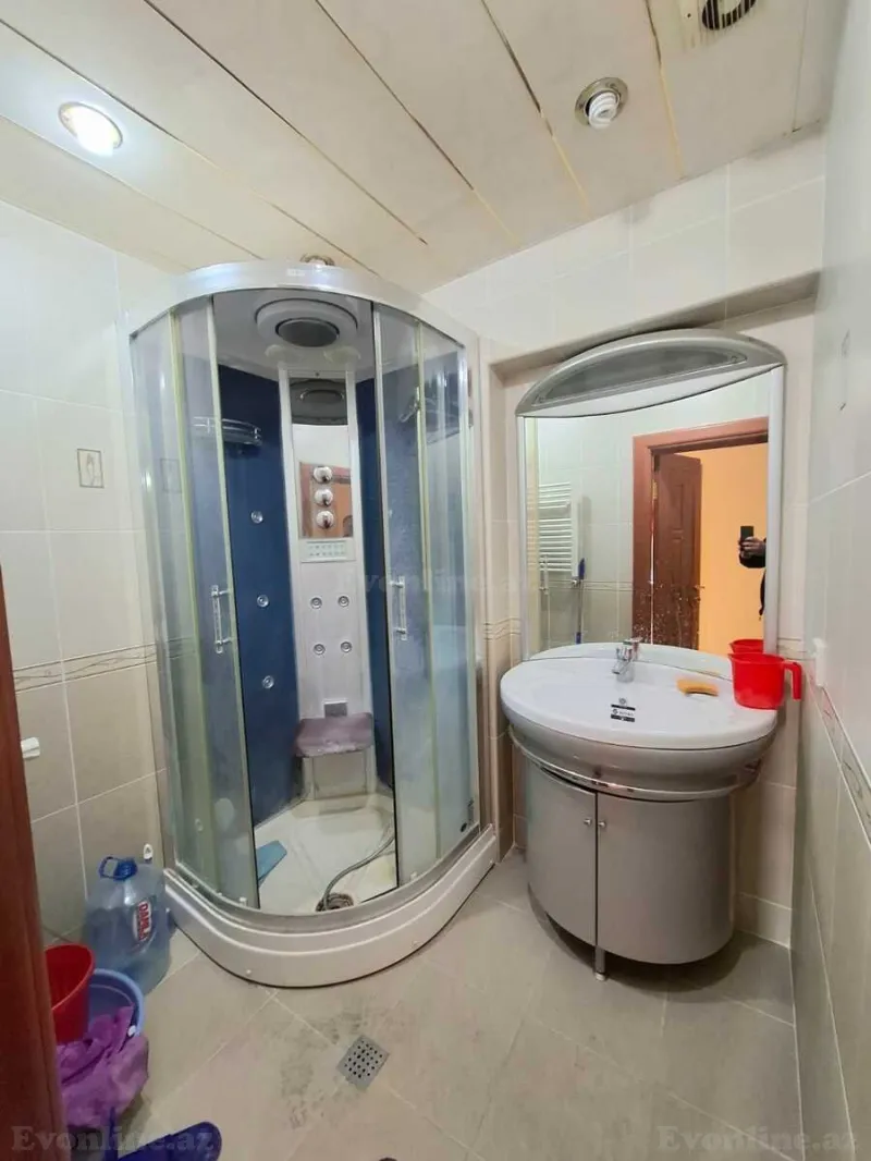 Satılır 2 otaqlı Mənzil Köhnə tikili 75 m² Xətai m. - şəkil 9